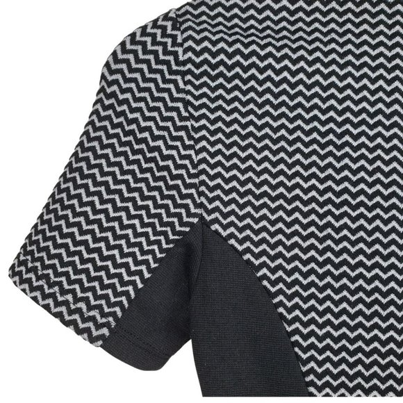 H&M Black And Stripe With Zigzag Pattern Stretchy Midi Rounded Nec… - Picture 3 of 7